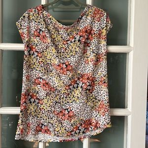 Cap sleeve top